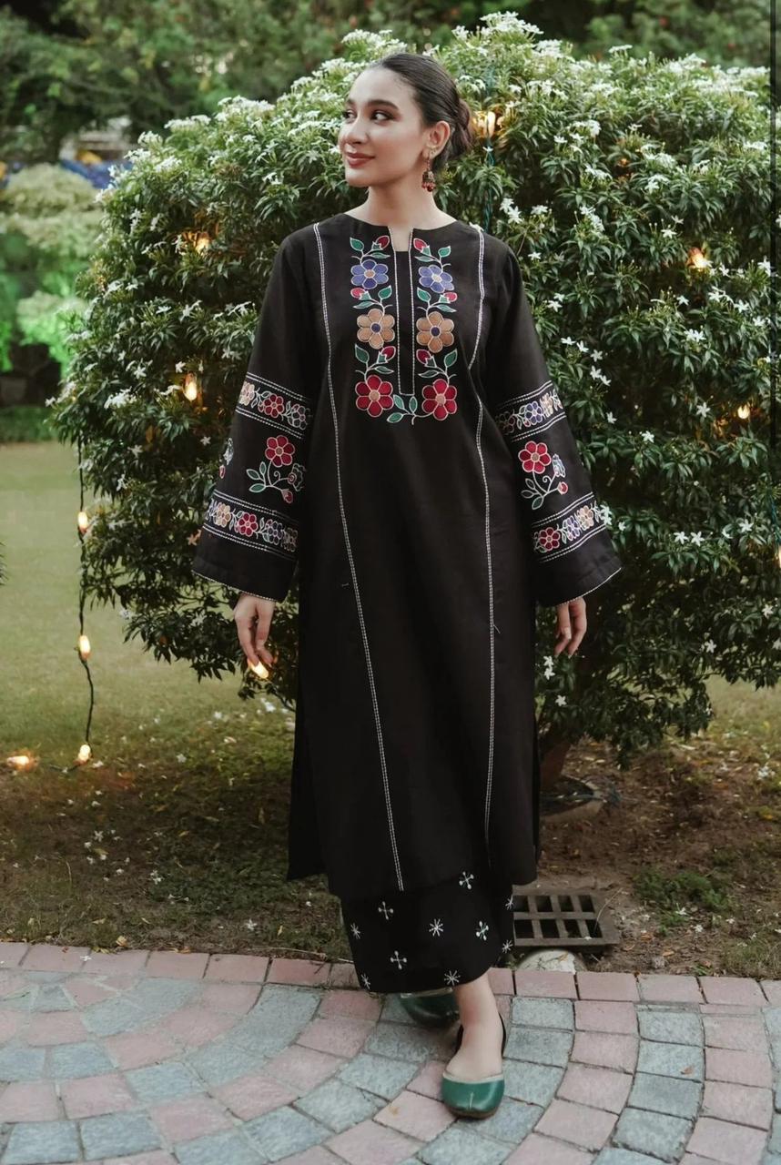 Maya Black (Stitched 2 Pcs)